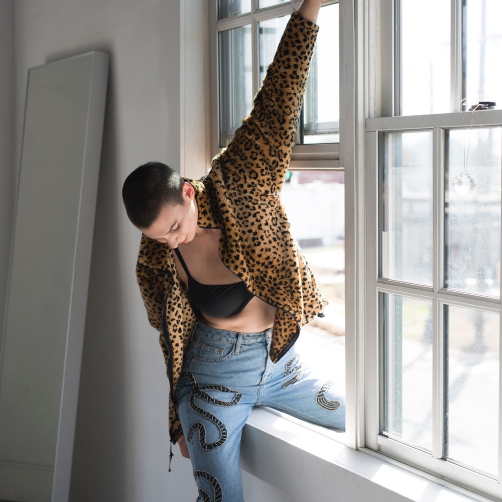 Vintage + Designer Women’s and Men’s ✨